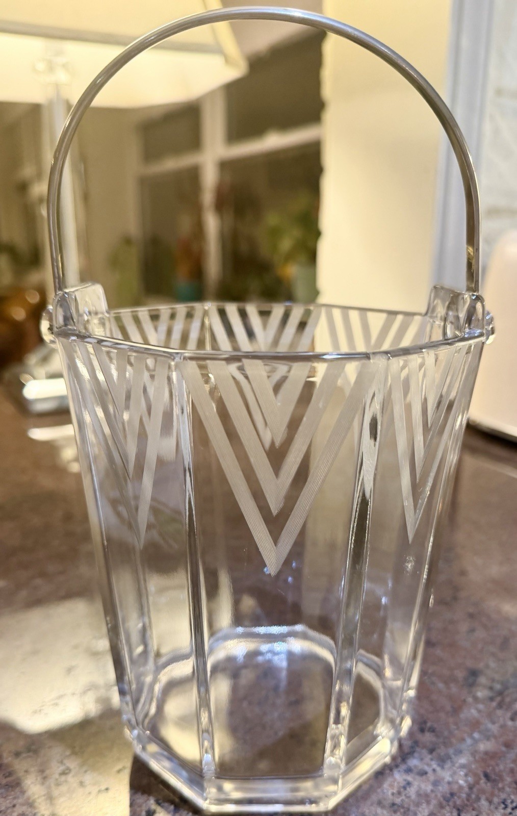 Vintage 1930’s Art Deco Etched Glass Ice Bucket W/ Silver Tone Handle Stunning Vintage 1930’s Art Deco Etched Glass Ice Bucket W/ Silver Tone Handle Stunning