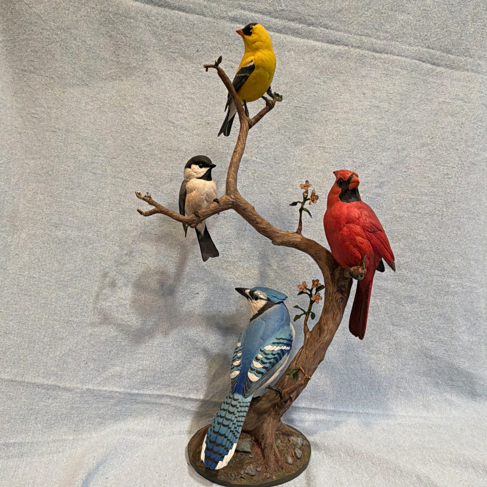 Danbury Mint Songbirds of Spring Bird Figurine Sculpture Hand Painted Resin 3D