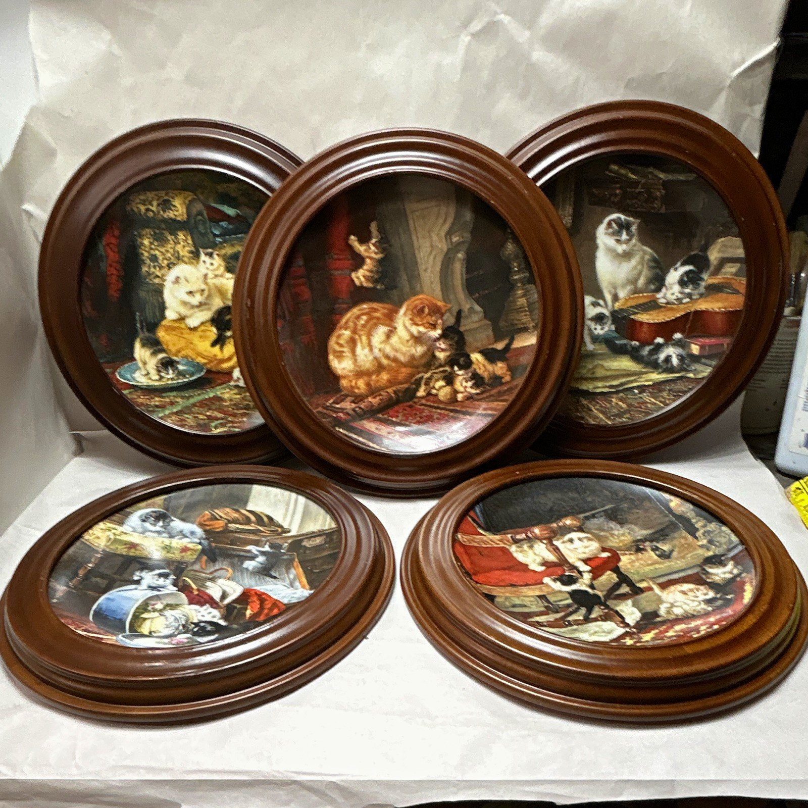 W.S. George The Victorian Cat Henriette Ronner Fine China Plates Set of 5 vntg￼