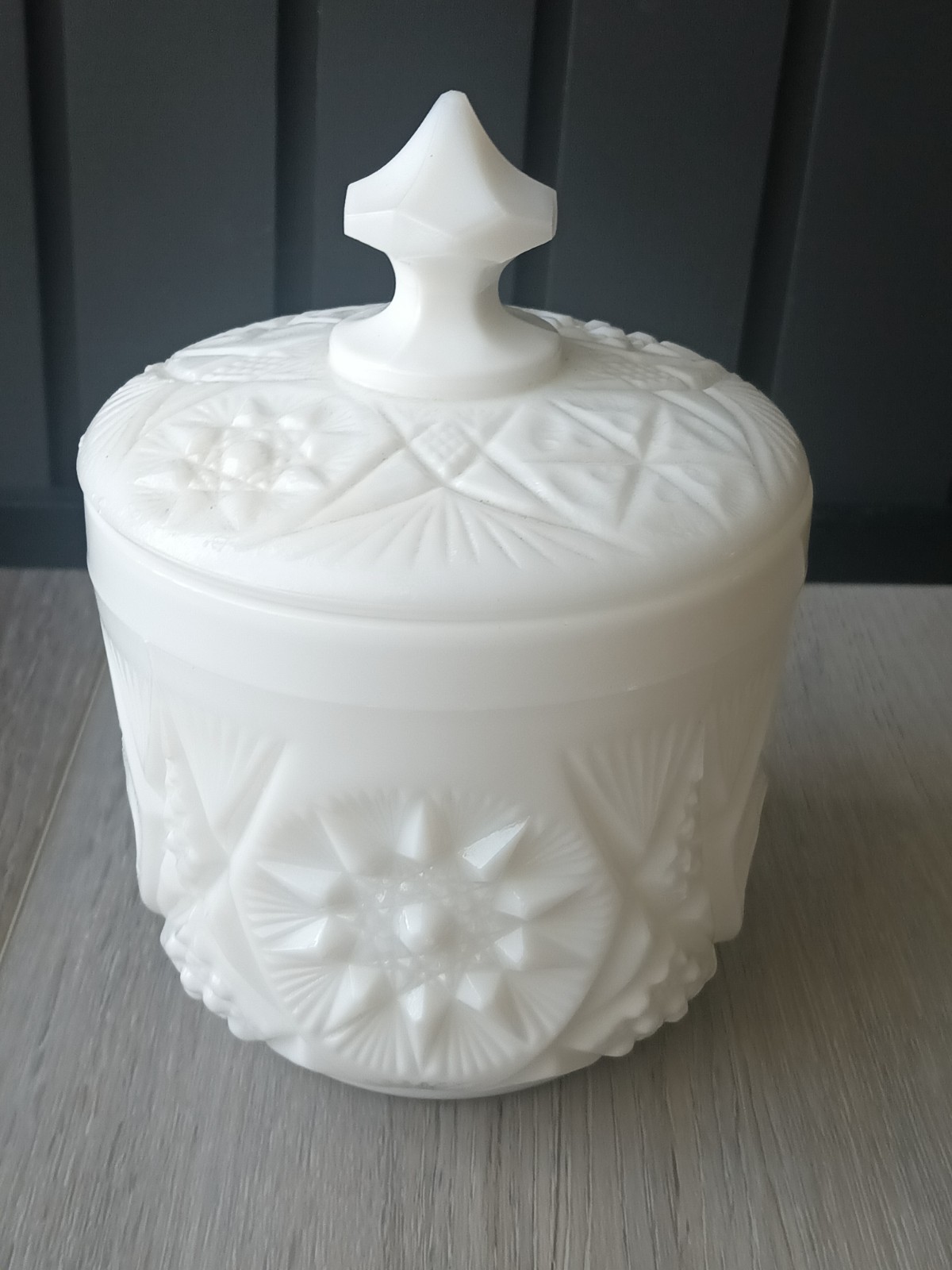 RARE Fostoria Winburn Pattern Handmade Milk Glass Canister Jar & Lid  7\