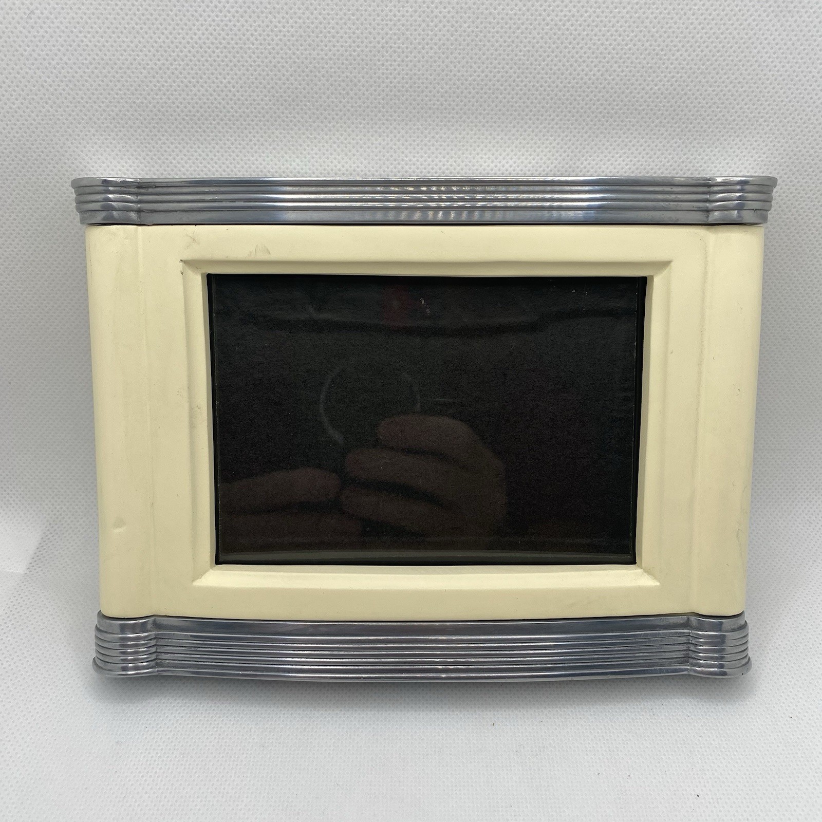 Vintage Art Deco 5X7 Fetco Picture Frame 1930s Chrome Ribbed Cream Black Glass