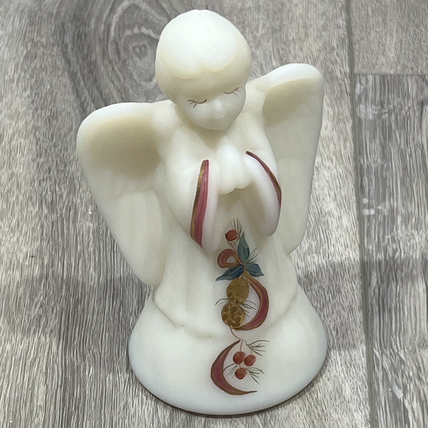 Fenton Ivory Satin Golden Pinecones Hand Painted Christmas Angel Girl Figurine