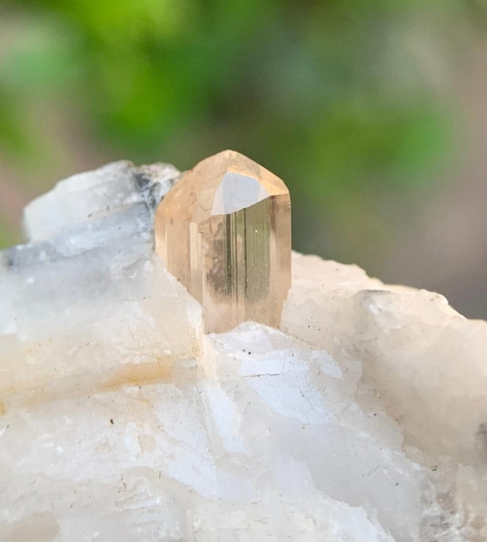 90ct Natural Rare Golden Katlang Topaz Crystal Mineral Specimen – From Pakistan