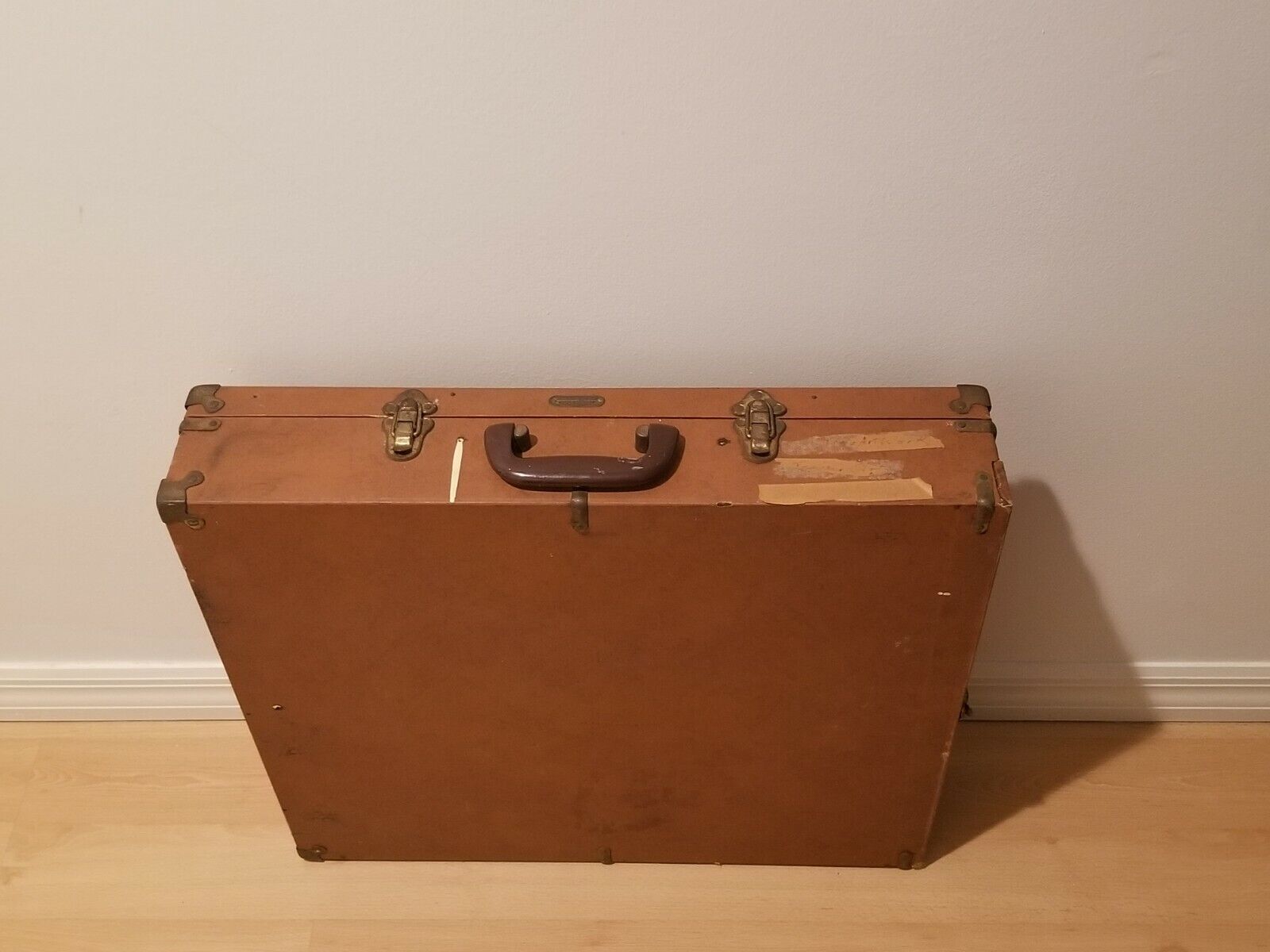 Vintage Antique Knickerbocker Case Wood Box Handle Chicago Illinois 23x21x4 Rare