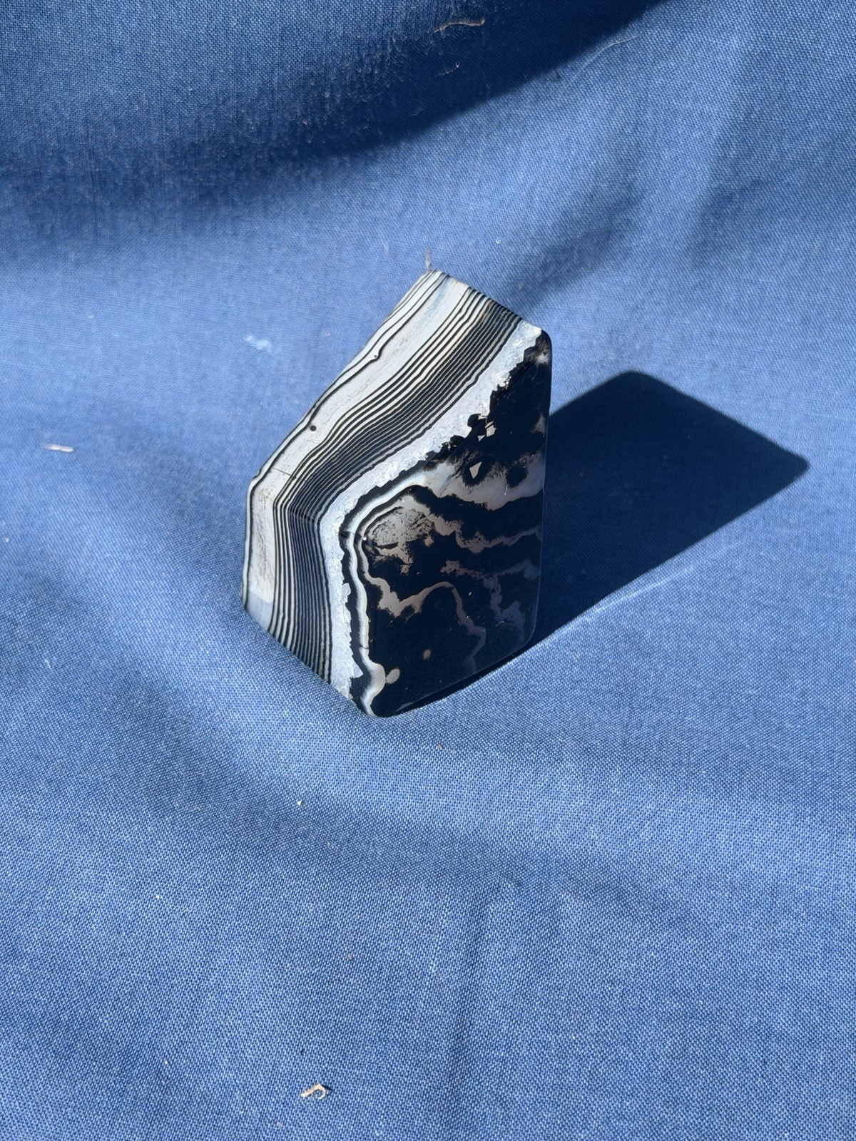 Banded Agate Slanted cube
