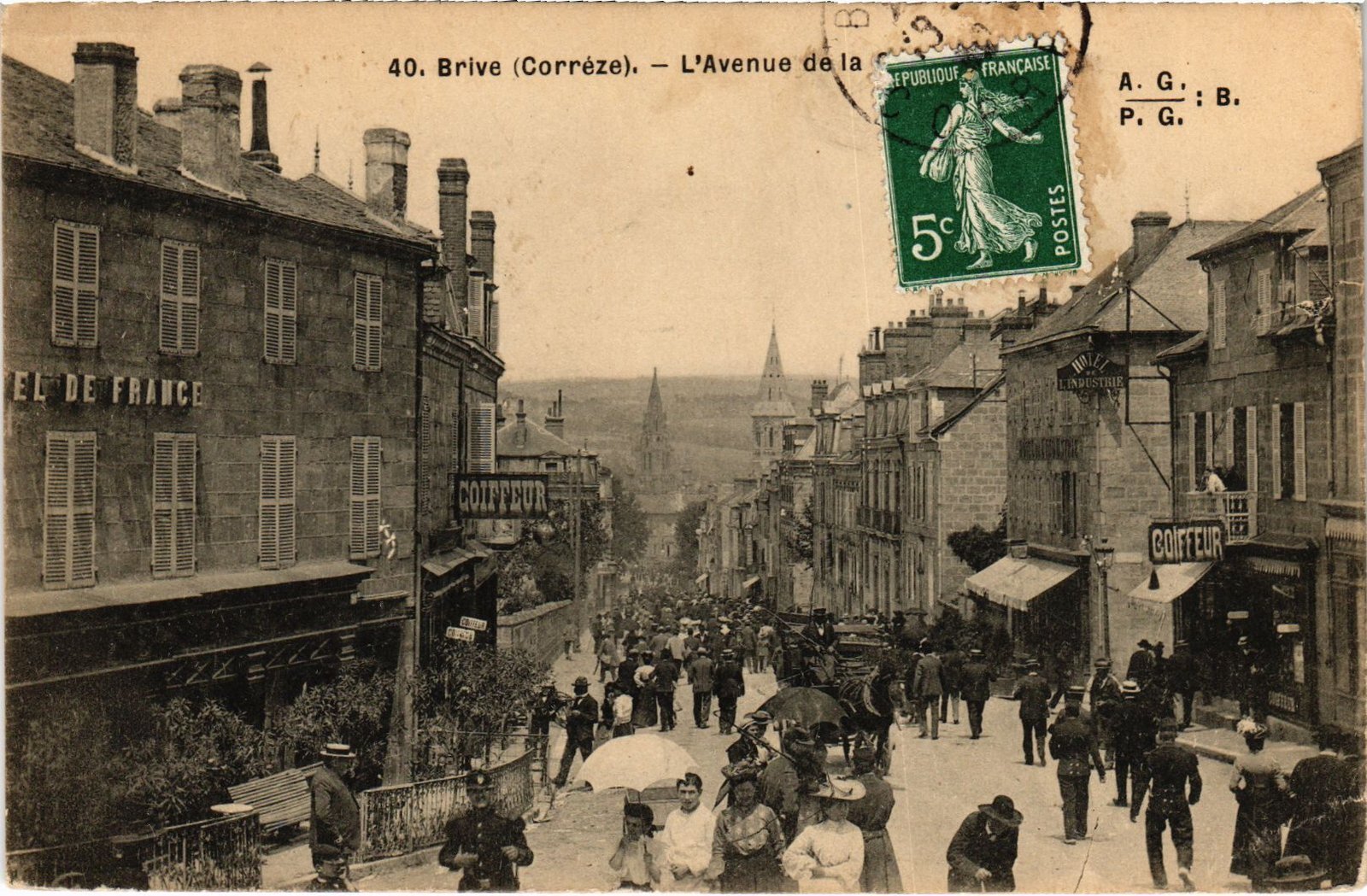 Old postcard Brive Avenue (1392851)