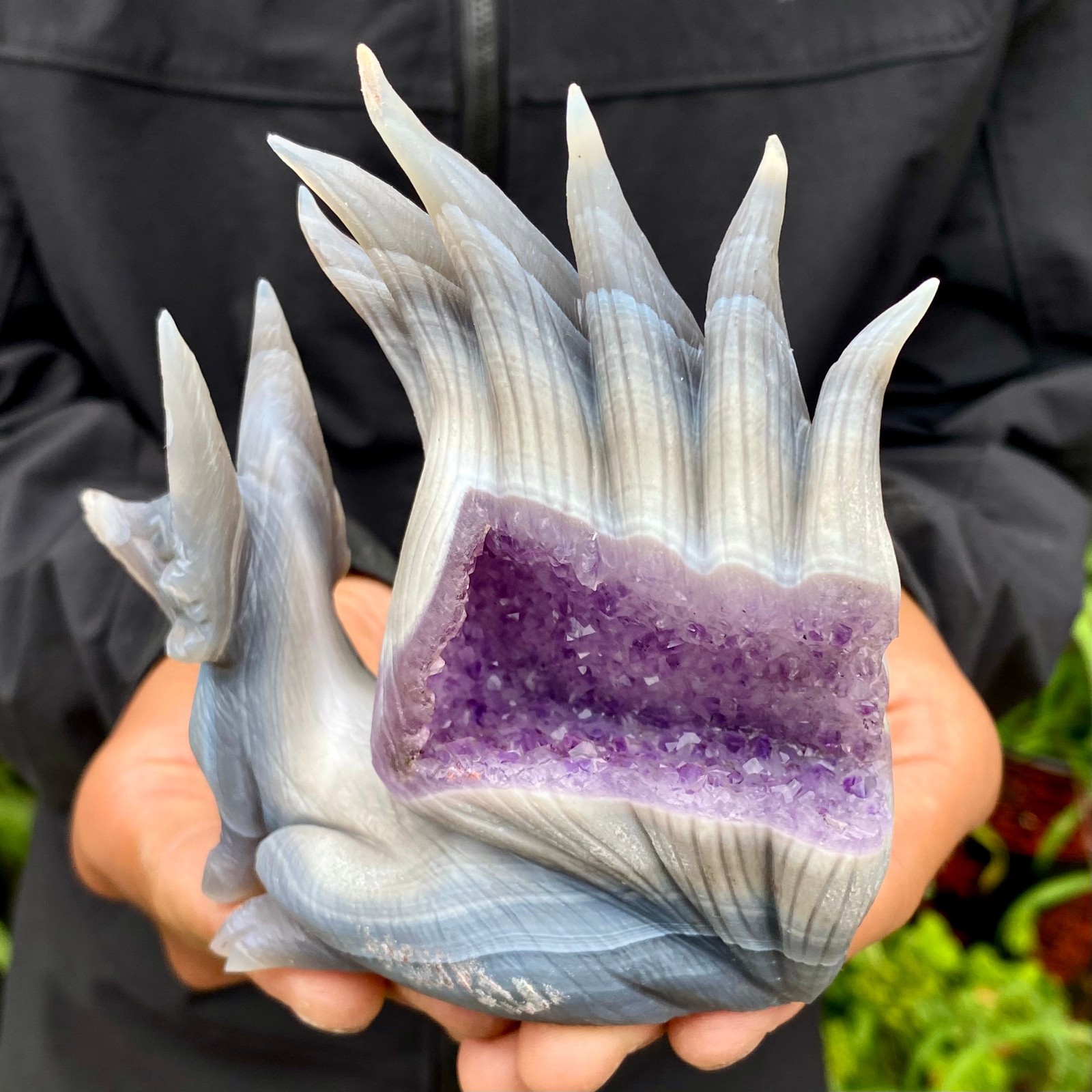453G Natural Agate Geode Hand Carved Nine-tailed Fox Quartz Crystal Decor