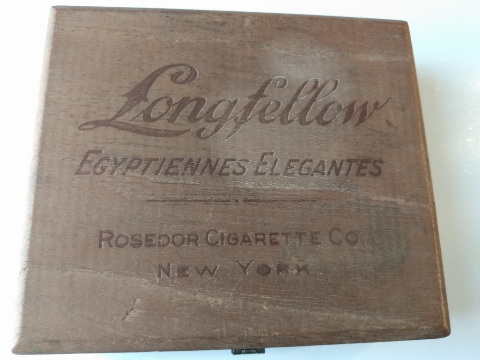 Rosedor Cigarette Co. NY Longfellow Egyptiennes Elegantes Cigarettes Wood Box Rosedor Cigarette Co. NY Longfellow Egyptiennes Elegantes Cigarettes Wood Box
