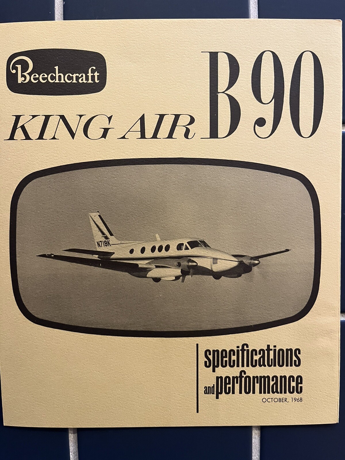 Beechcraft King Air B90 OCT.1968 Specifications & Performance Pamphlet Brochure