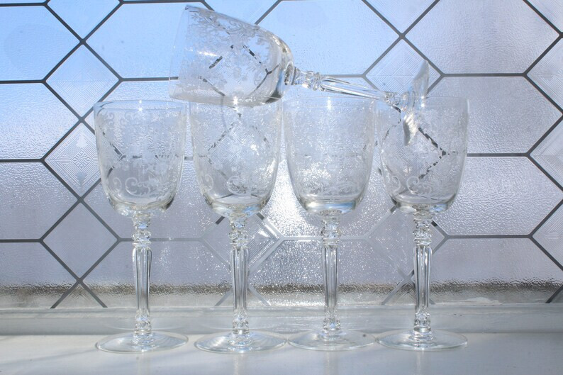 5 Fostoria Buttercup Water Goblets Wine Glasses Vintage 7 7/8\