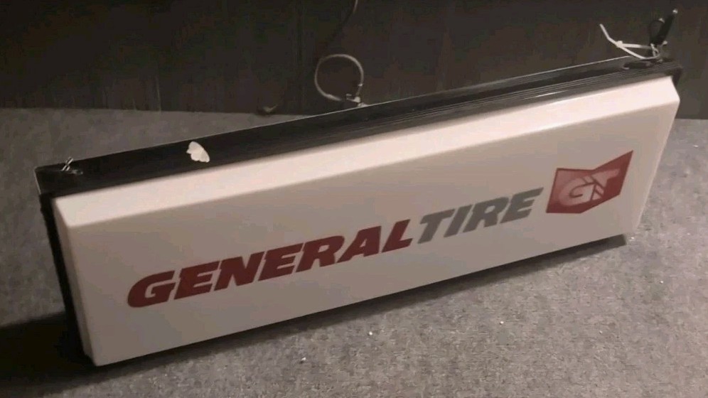 General Tire Sign 2 Sided Light Up 36