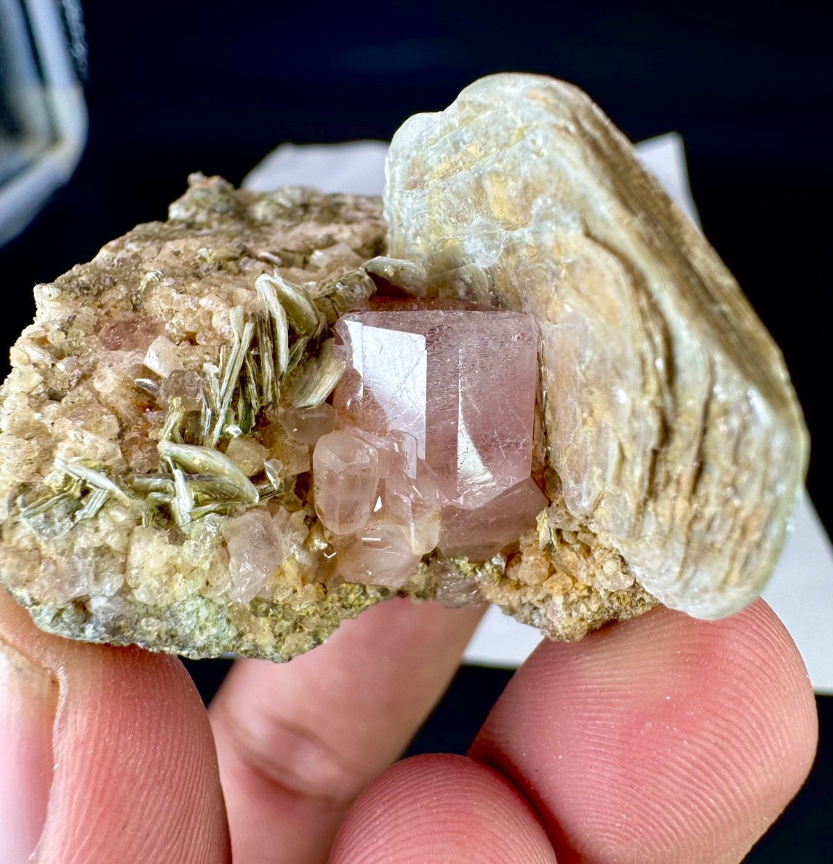 300 CTS Natural Pink Apatite Crystal With Muscovite Specimen @ Mineral Specimen
