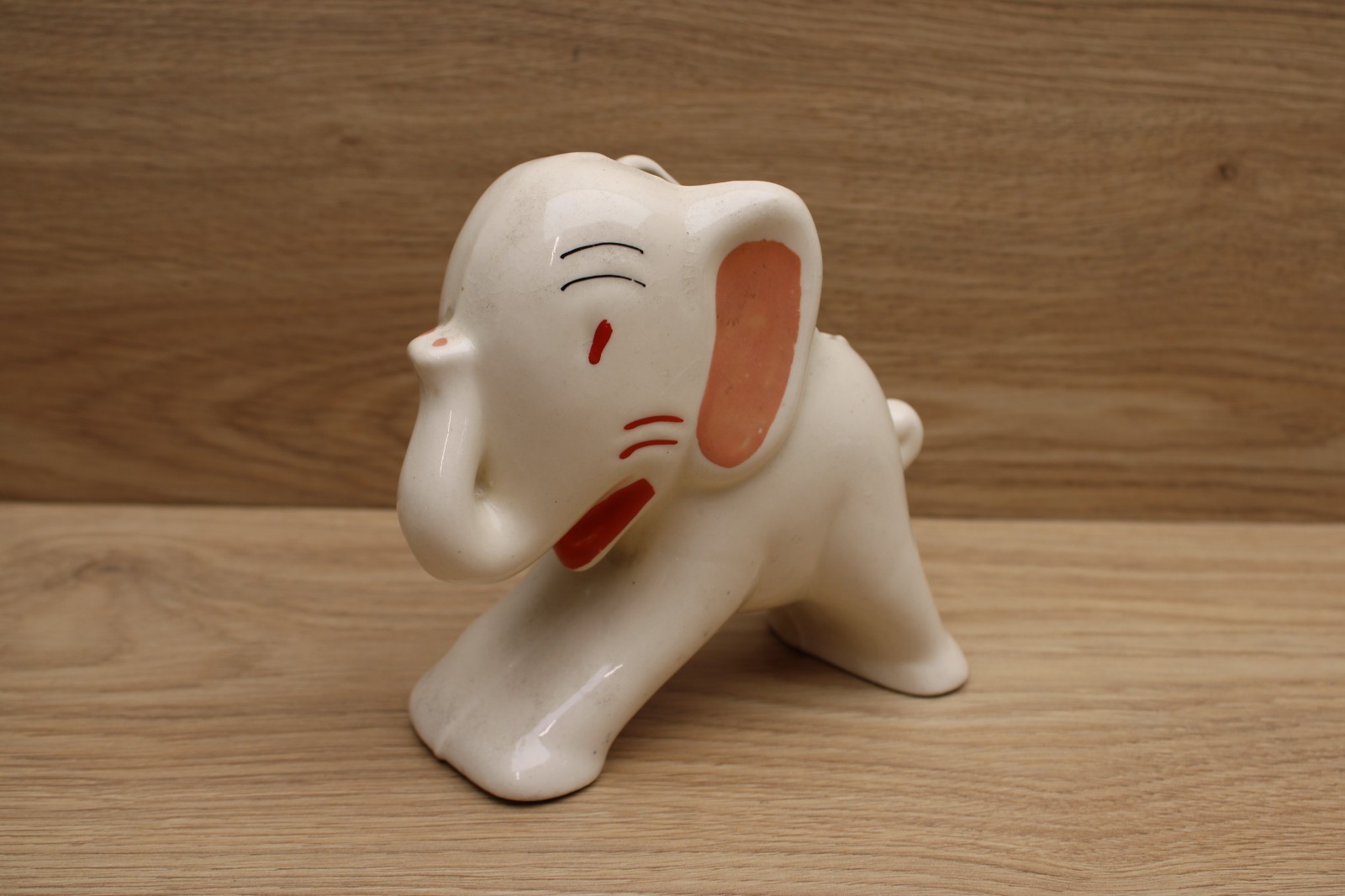VINTAGE 1950\'s HAND PAINTED PORCELAIN ADORABLE ELEPHANT PLANTER - JAPAN* VINTAGE 1950\'s HAND PAINTED PORCELAIN ADORABLE ELEPHANT PLANTER - JAPAN*