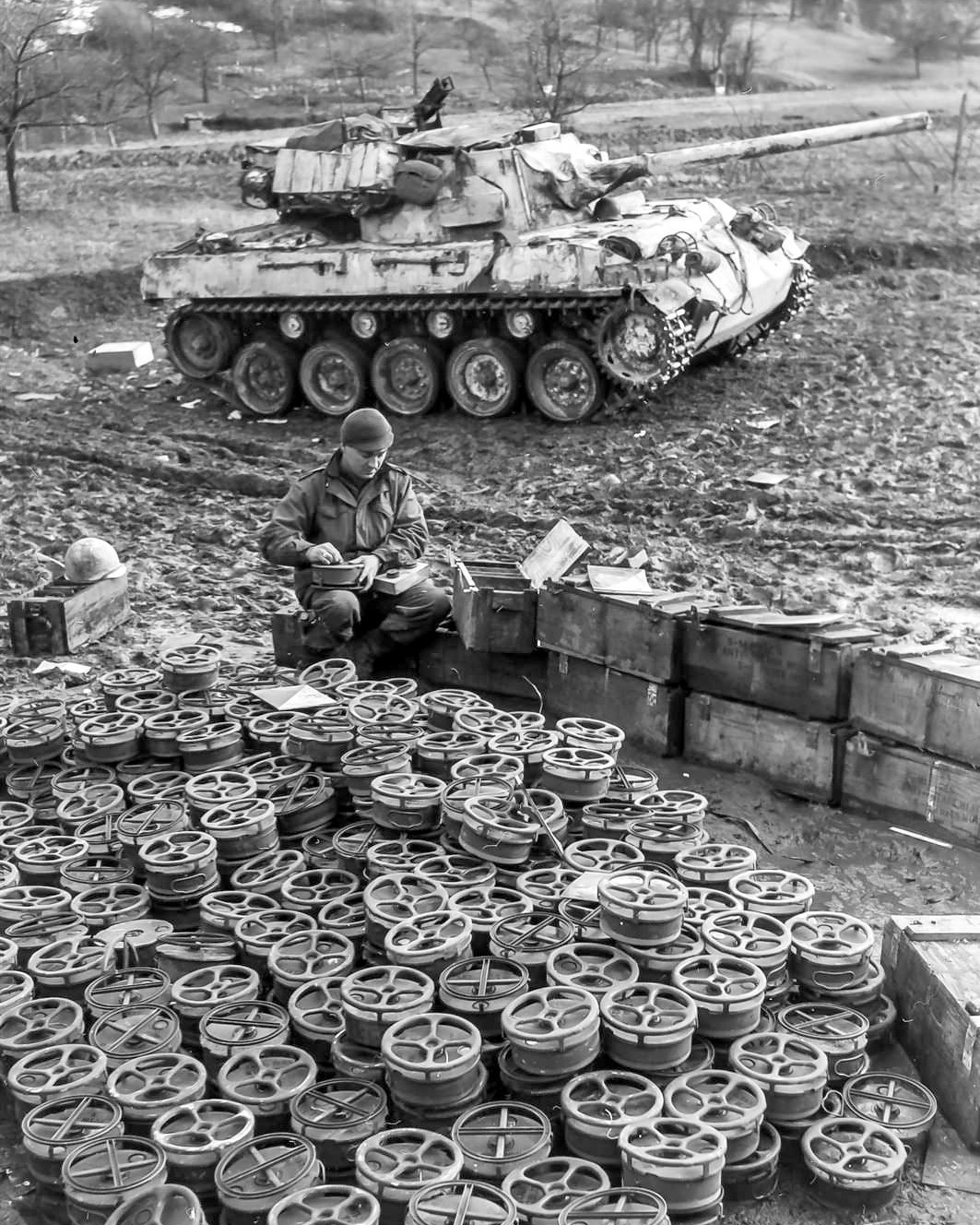 M18 of the 94th Infantry Division World War II WWII WW2 8x10 Photo 951c