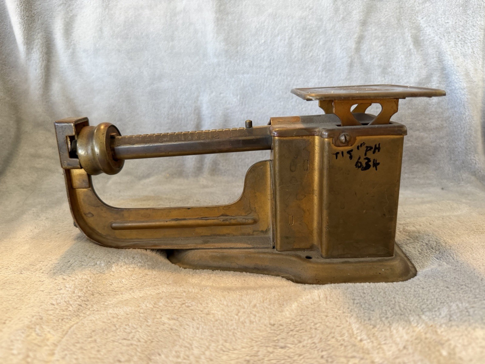 Vintage 1931 Triner U.S.P.O. Dept Postal Scale Chicago 9 Oz Original