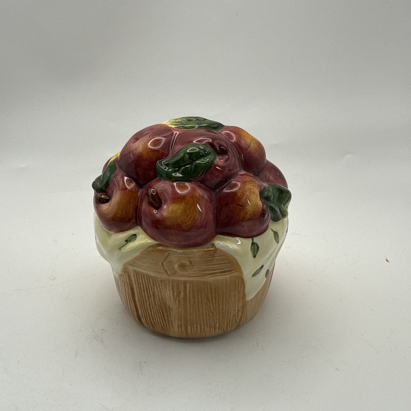 Cooks Club Treat Dish Apple