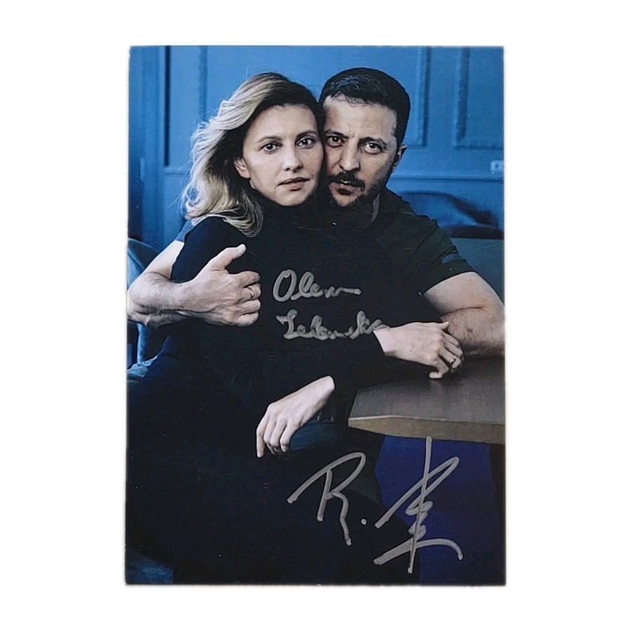 2022 Ukraine President Volodymyr Zelensky & Olena Signed Photo Vogue Portrait