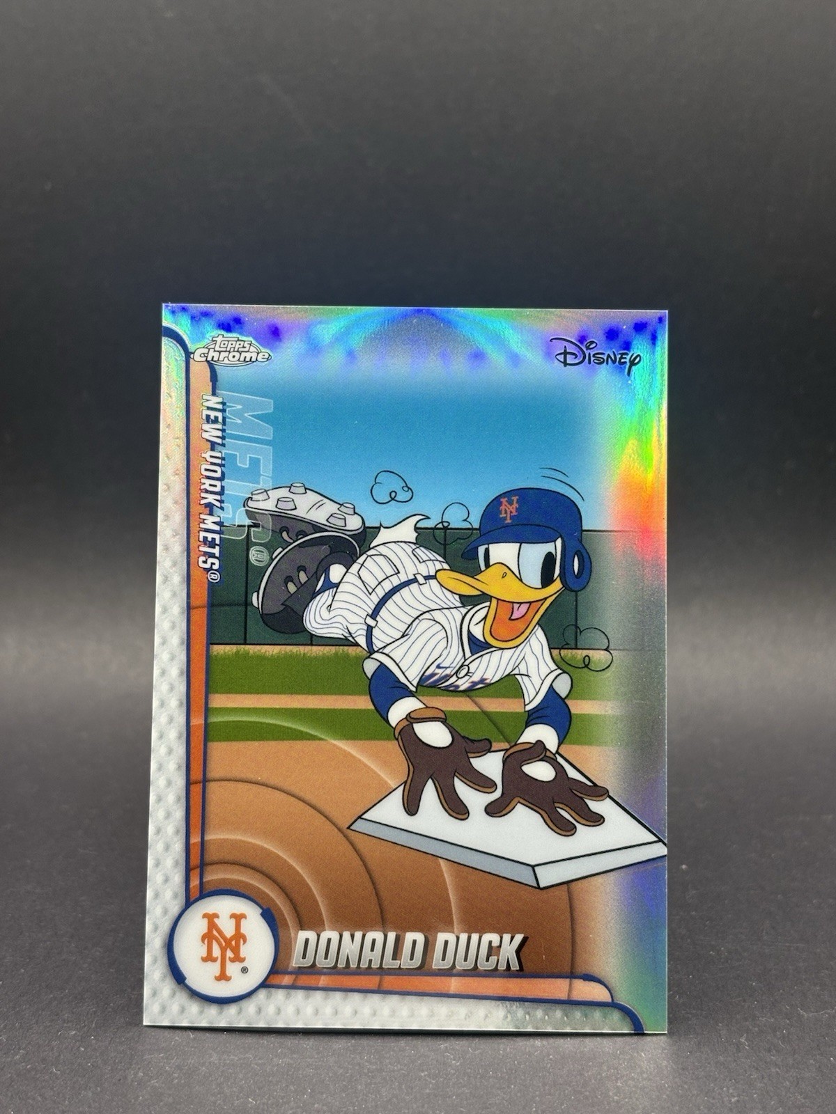 2026 Topps Chrome Disney Donald Duck New York Mets Refractor MLBH-52