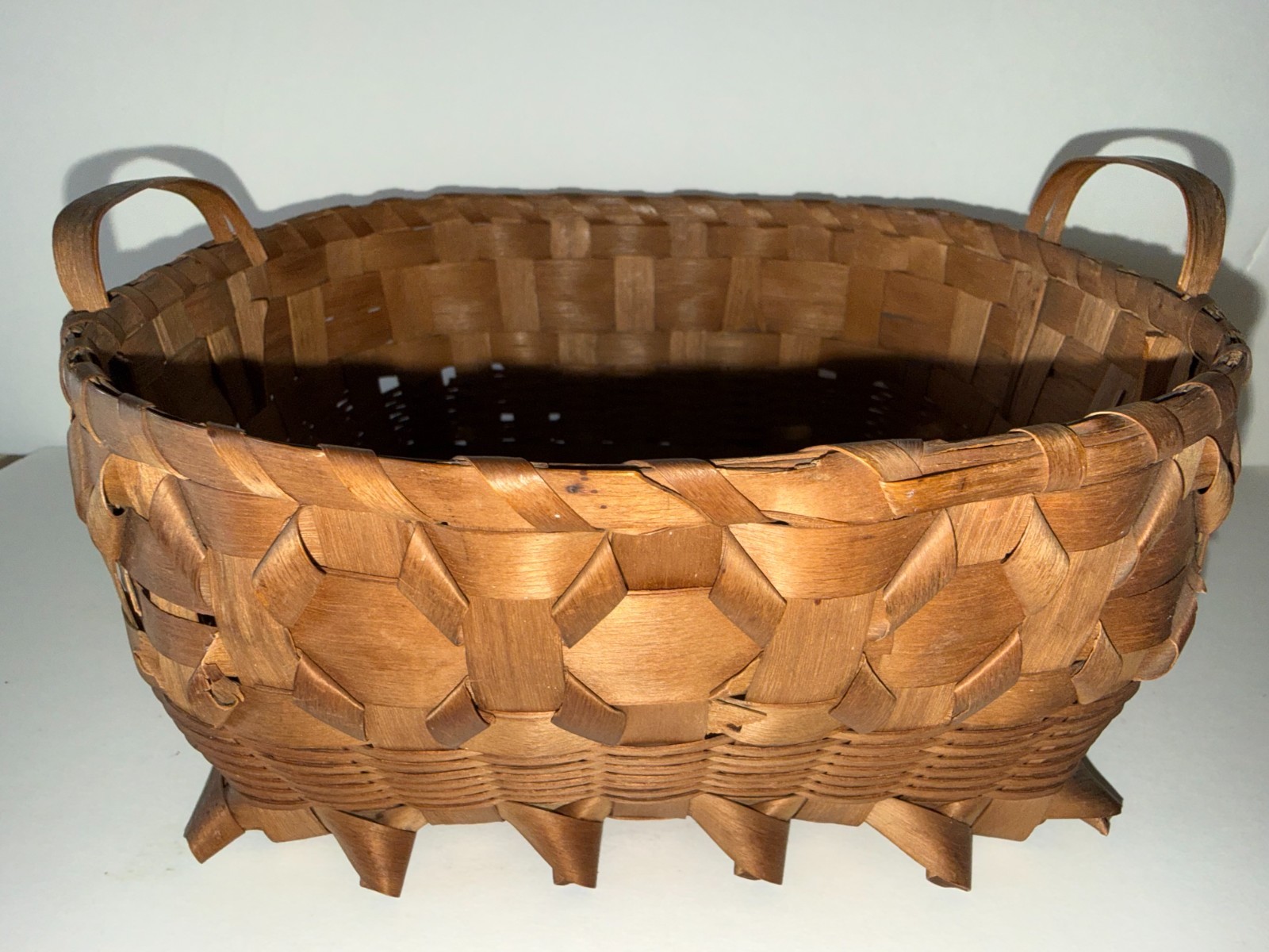 Antique MicMac (Mi\'kmaq) Splint Basket