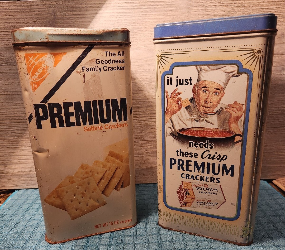 VTG Nabisco Premium Saltine Crackers Tins Nabisco 1970 & 1993