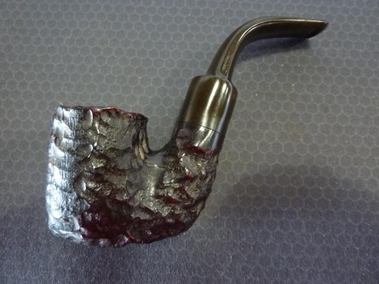 Vintage Wally Frank Ltd. Beautifully Rusticated Oom Paul Estate Pipe - 