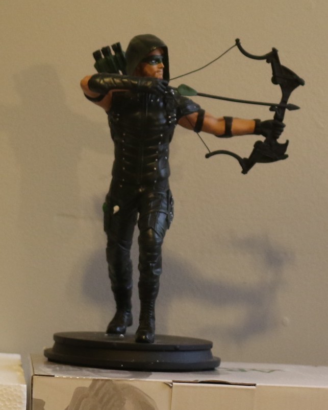 ICON HEROES GREEN ARROW SEASON 4 COLLECTIBLE STATUE LIMITED EDITION 652 OF 2000