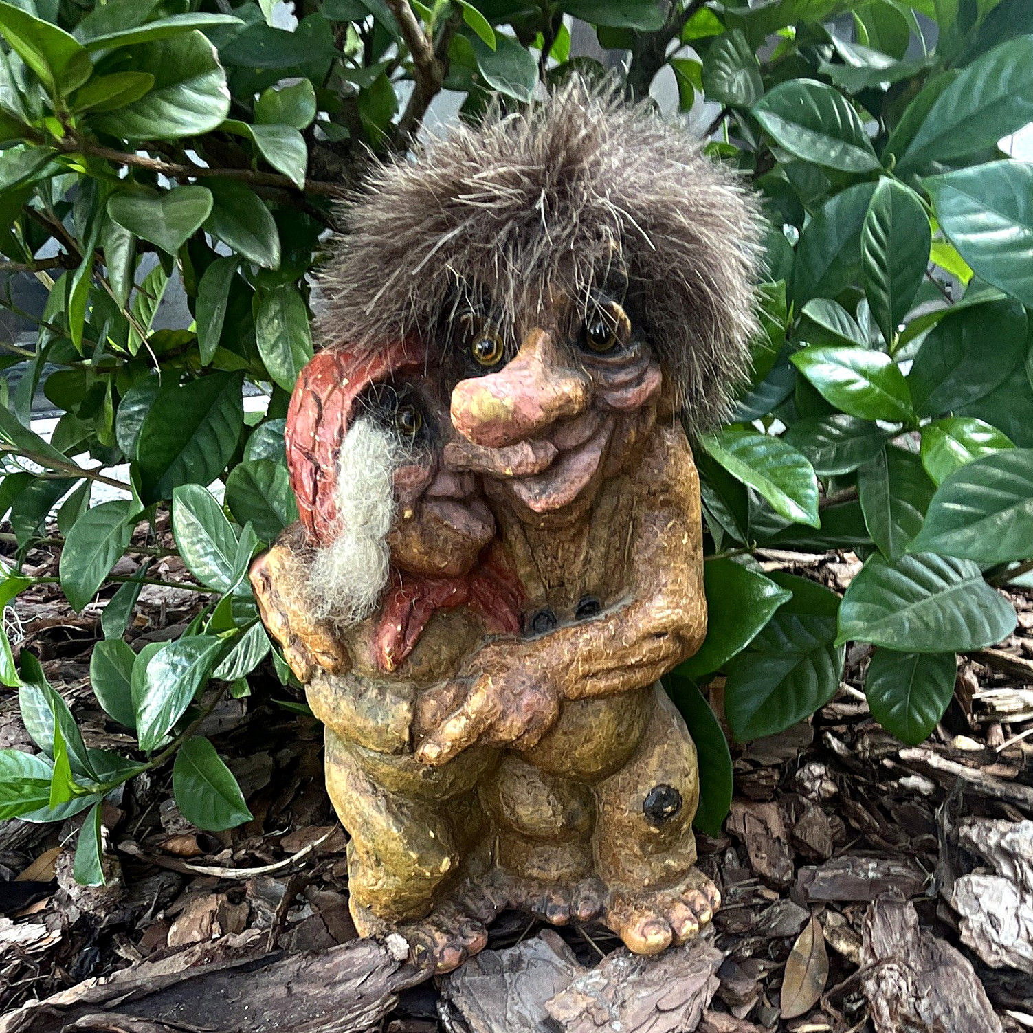 Vintage NyForm Troll #126 Norway Hugging Couple 10\