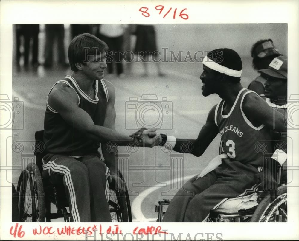 1985 Press Photo Joe Brown Gym - Rick Hansen, Larry Clark, Wheelchair Basketball 1985 Press Photo Joe Brown Gym - Rick Hansen, Larry Clark, Wheelchair Basketball