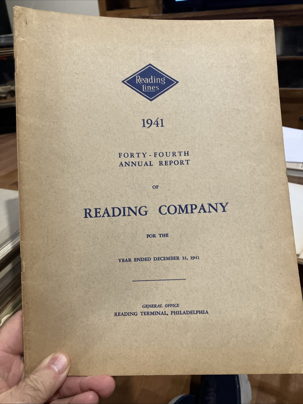 1941 READING COMPANY ANNUAL REPORT, Without Map