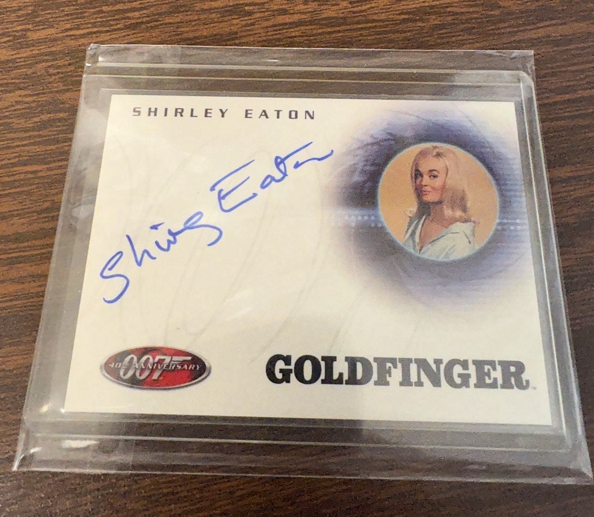 2002 Rittenhouse Archives James Bond 007 Shirley Eaton Autograph Auto