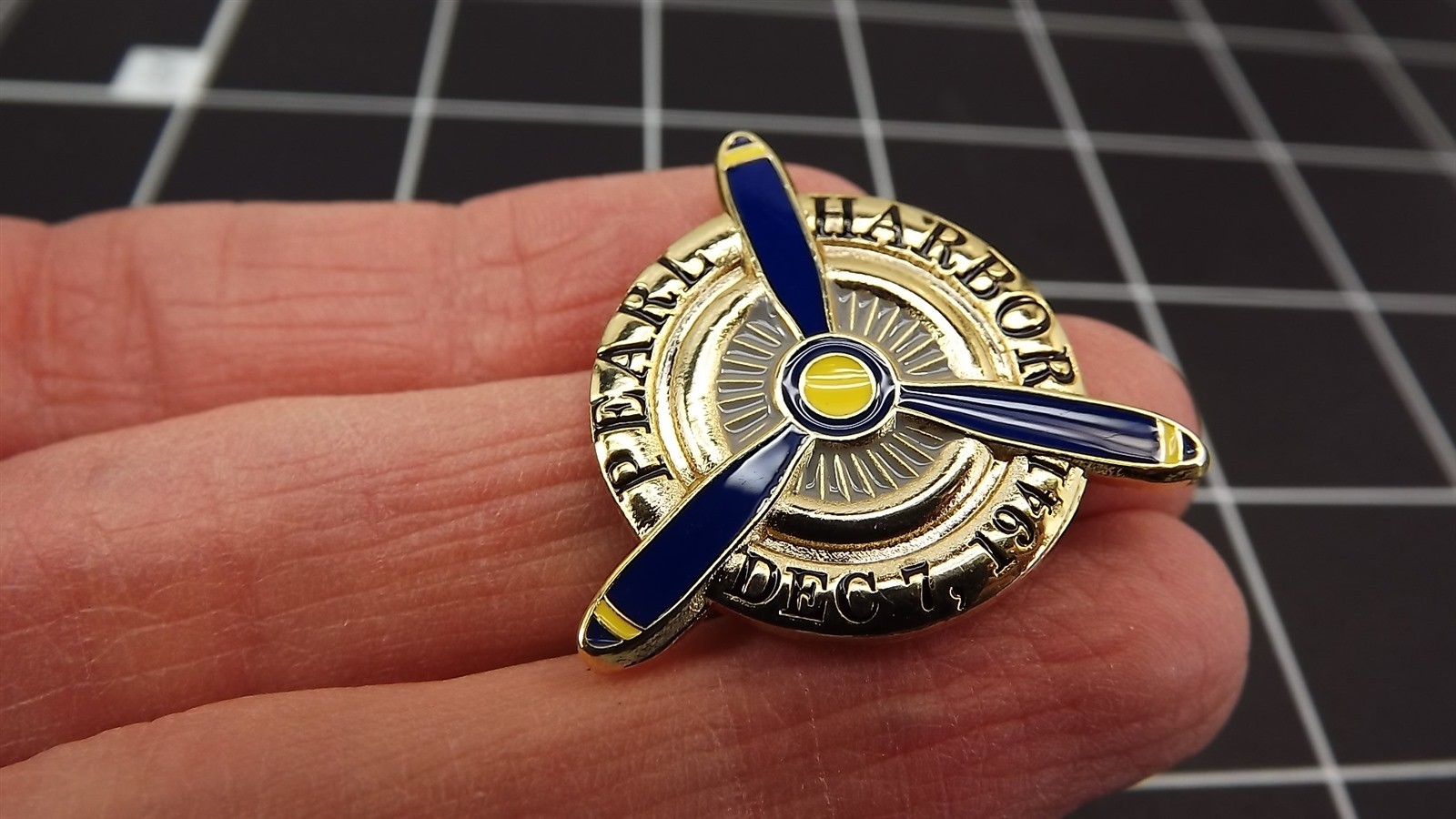 FREE SHIP Lapel Pin 