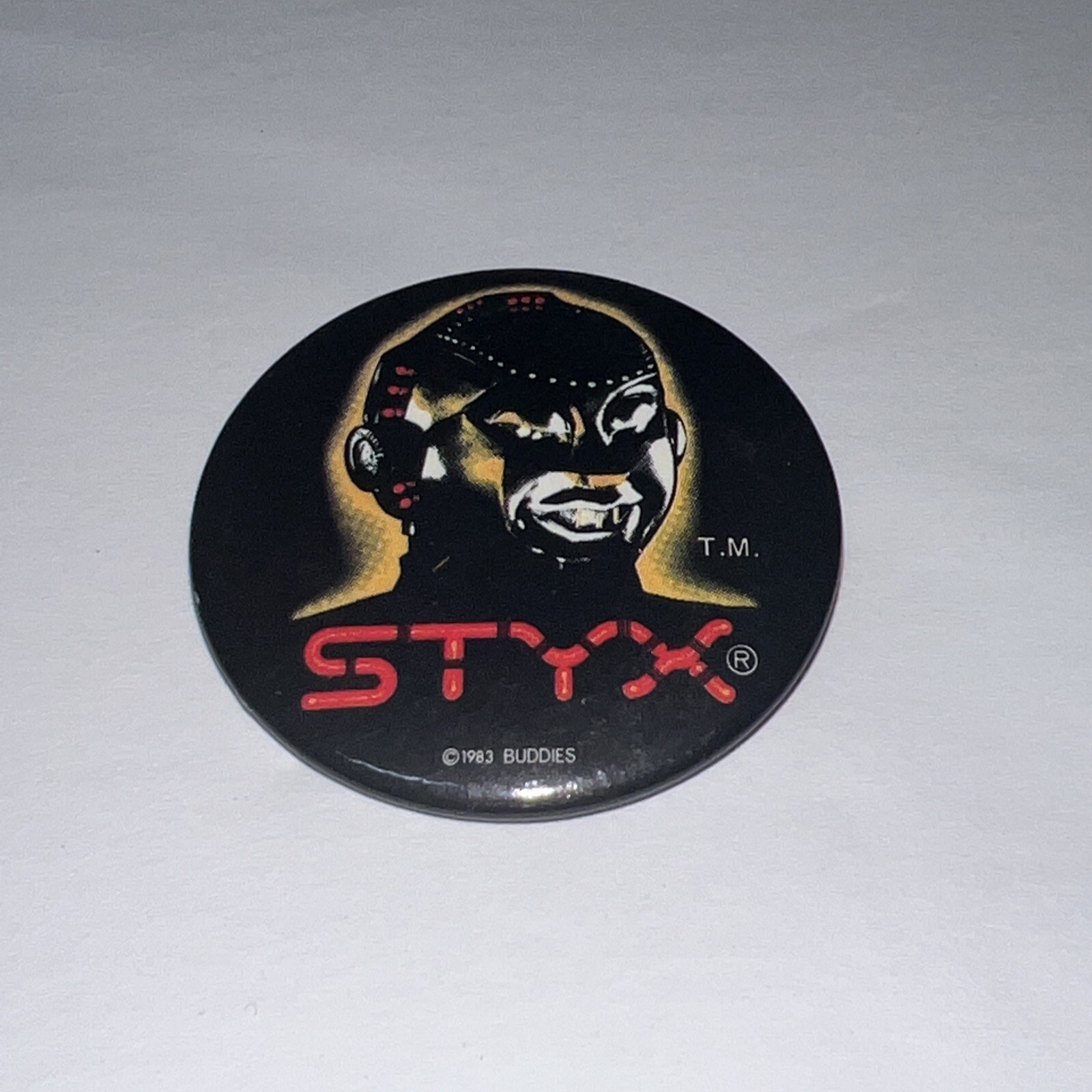 RARE Vintage 1983 STYX Kilroy Was Here licensed tour button Mr. Roboto pin badge