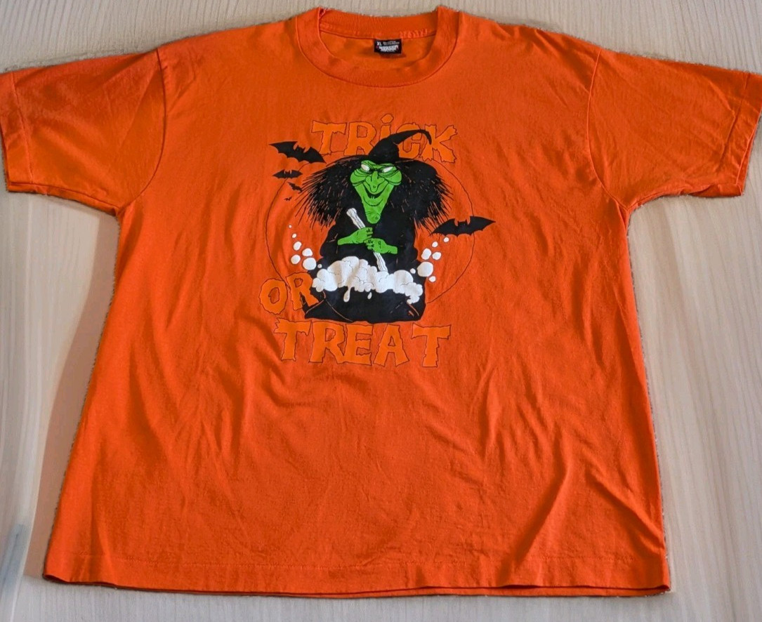Vintage Screen Stars Label - HALLOWEEN Witch \