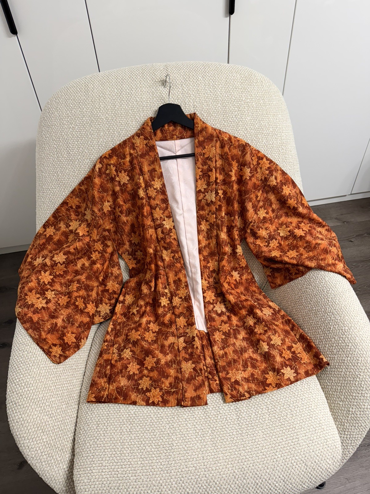 Japanese Vintage Floral Orange & Brown Traditional Handmade Kimono. Size S