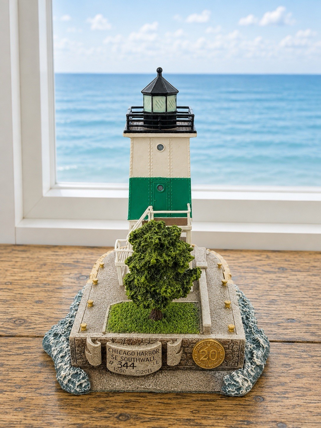 Very Rare Harbour Lights Chicago Harbor SE Guide Wall Lighthouse Illinois NOS