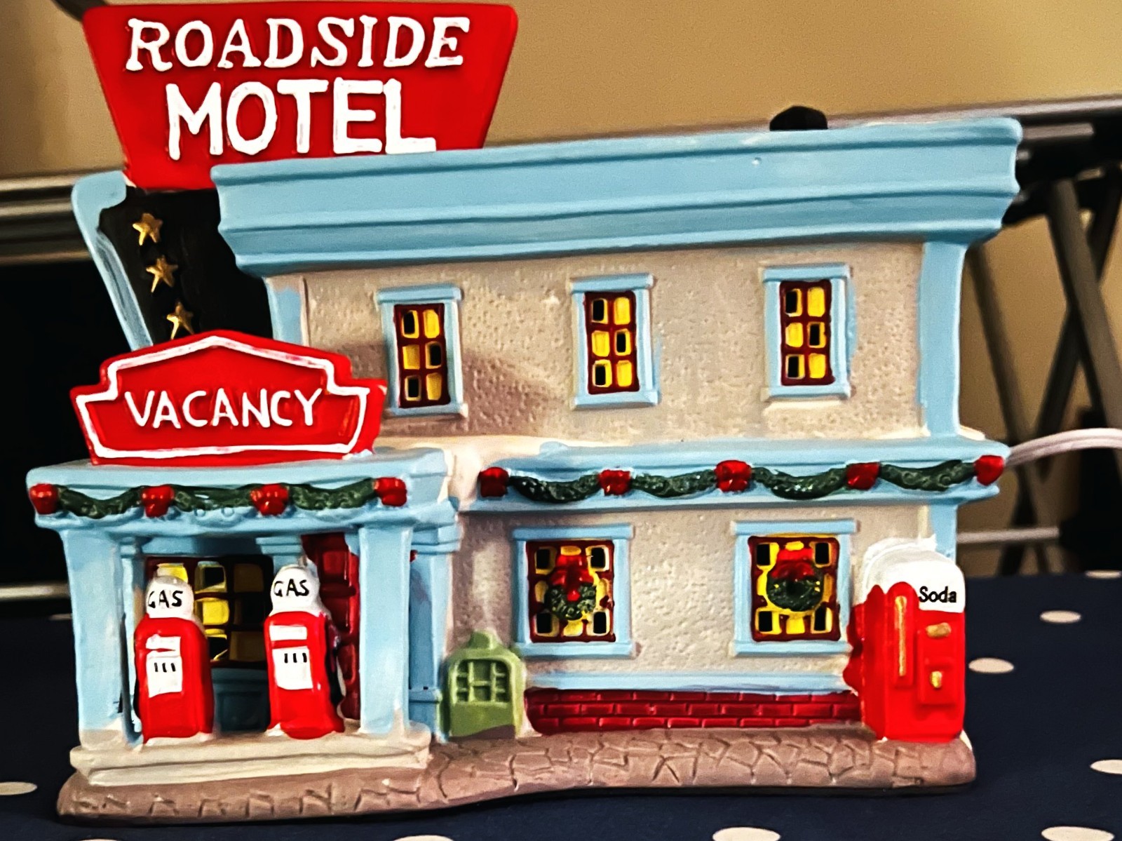 Holiday Time Roadside Motel
