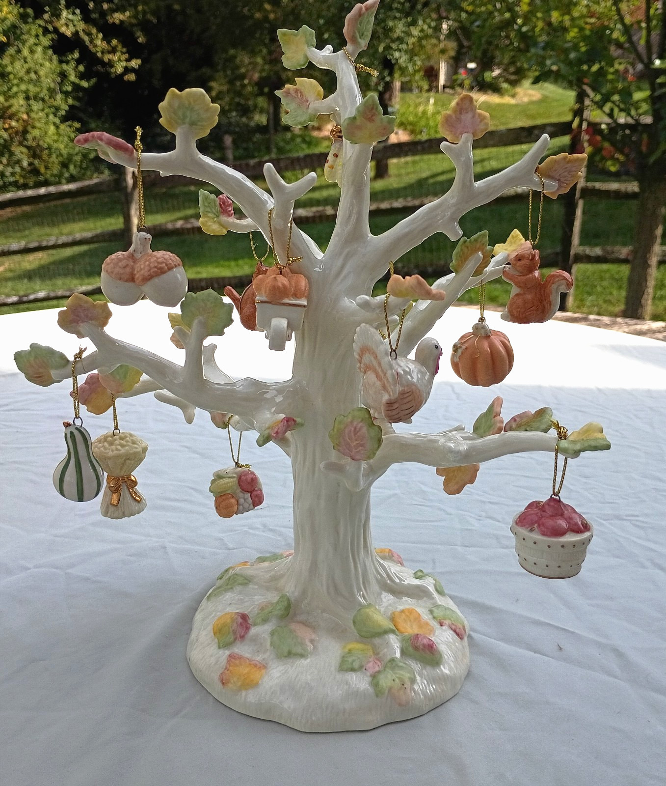 COMPLETE IN BOX Lenox 2005 AUTUMN DELIGHTS Tree w/ 12 Ornaments THANKSGIVING
