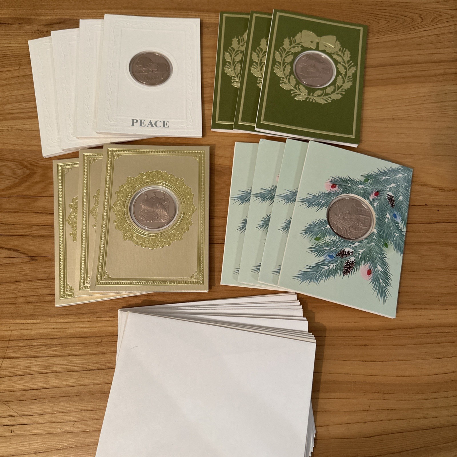 14 Vintage 1980s Franklin Mint Holiday Medallion Card Lot: Christmas, Hanukkah
