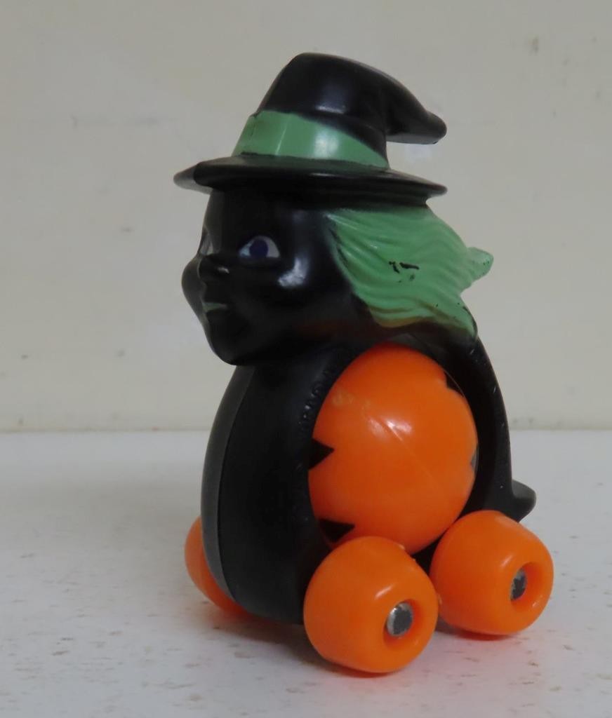 Vintage Fun World Rolling Halloween Toy: Witch w/ Pumpkin