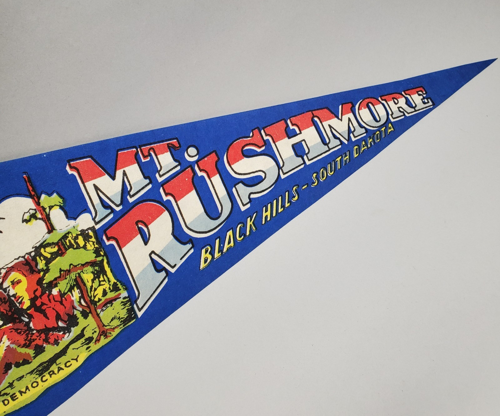 Vintage Mt Rushmore Black Hills South Dakota Felt Souvenir Pennant 26.5 inch Vintage Mt Rushmore Black Hills South Dakota Felt Souvenir Pennant 26.5 inch