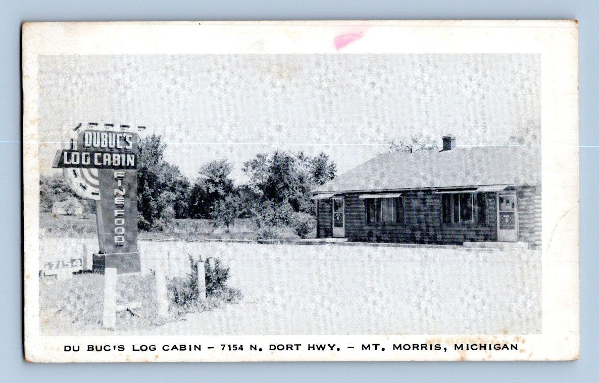 1960\'S. DU BUC\'S LOG CABIN. MT. MORRIS, MICH. POSTCARD A3