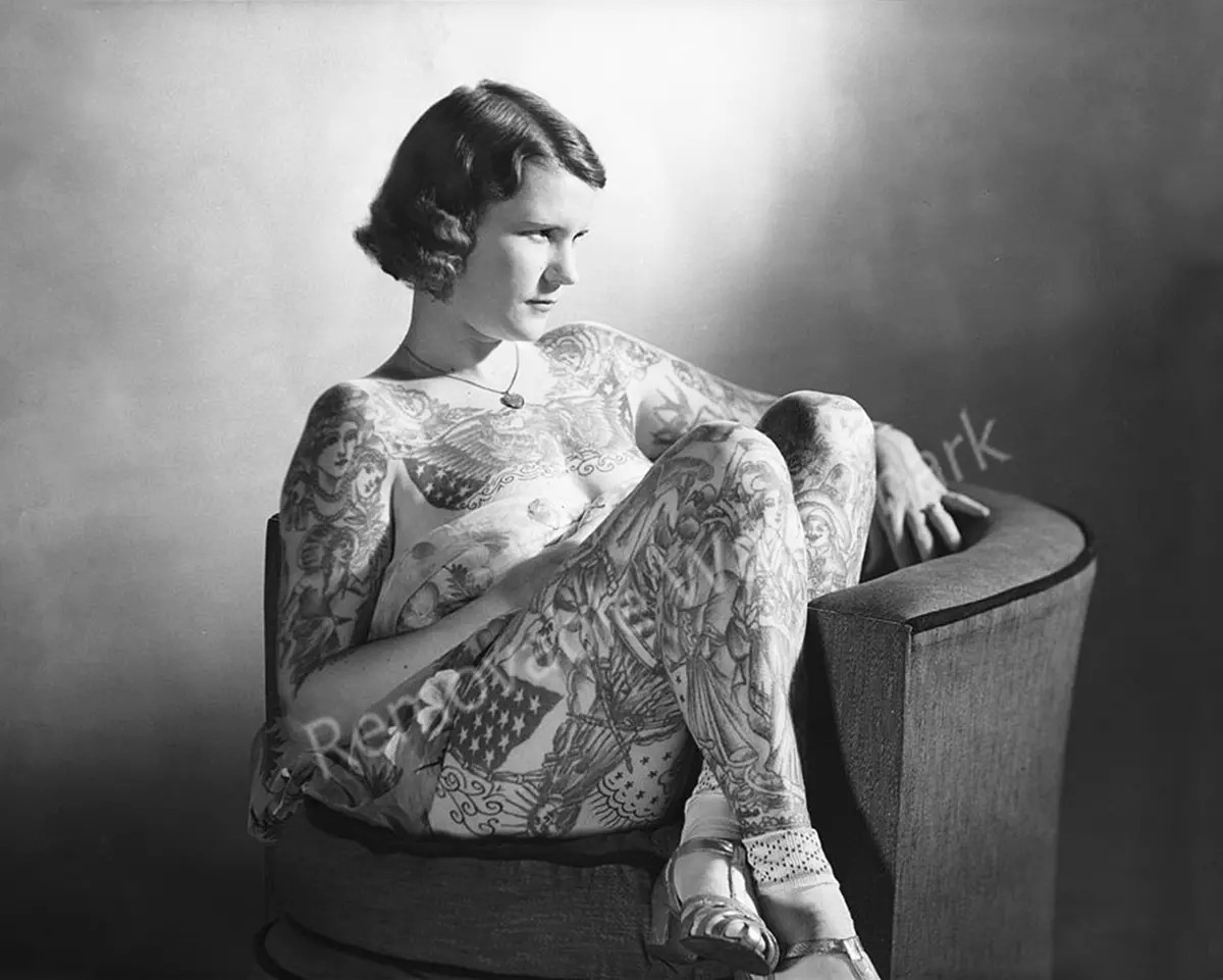 Vintage 1930s Tattooed Woman Sitting Betty Broadbent Black An 8x10 Photo Reprint