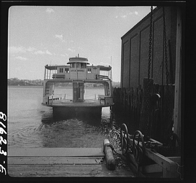 Photo:Athens New York Hudson Ferry Landing 1900s Tugboat Riverboat