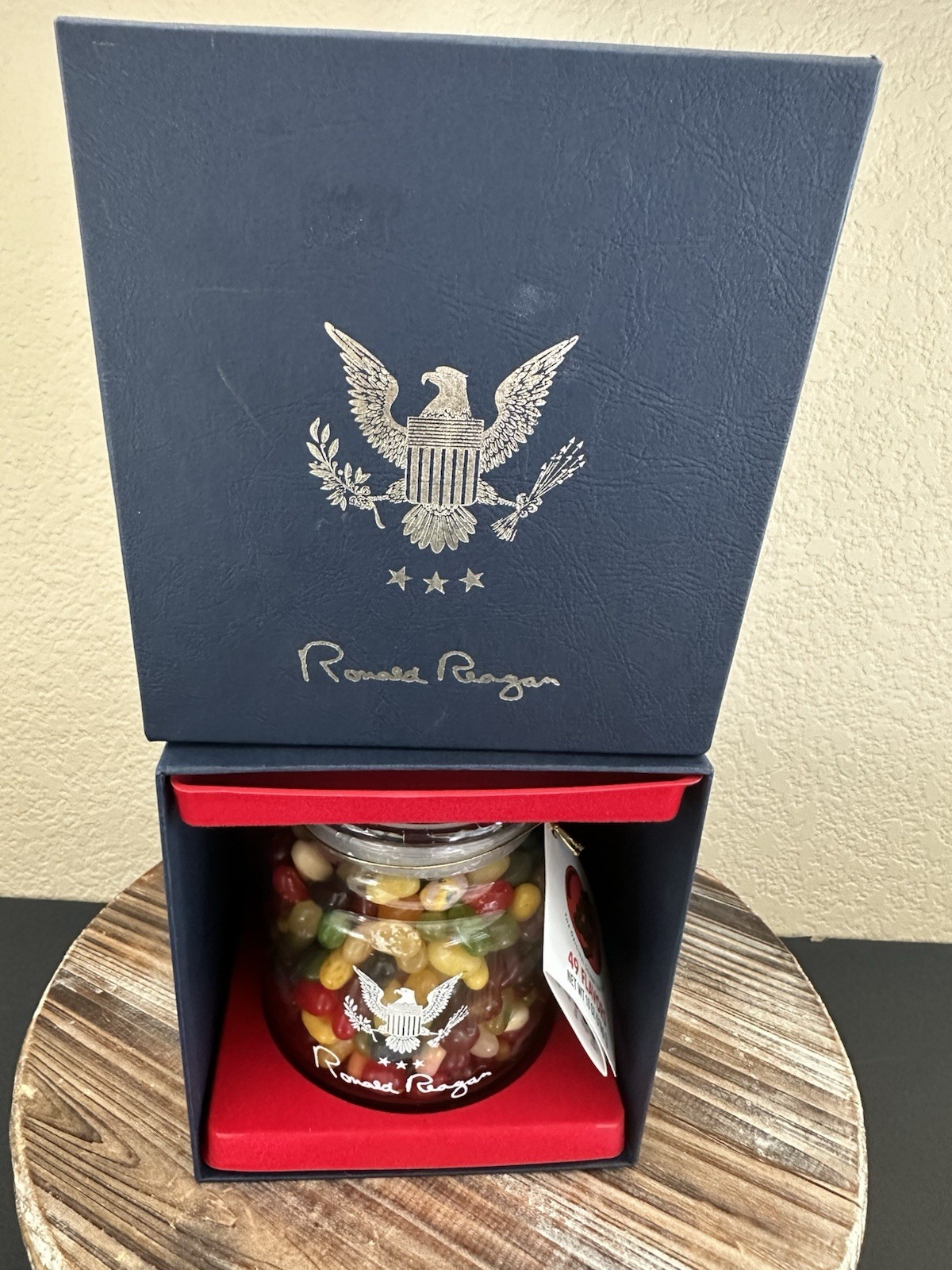 President Ronald Reagan White House Jelly Bean/Candy Apothecary Jar - NEW
