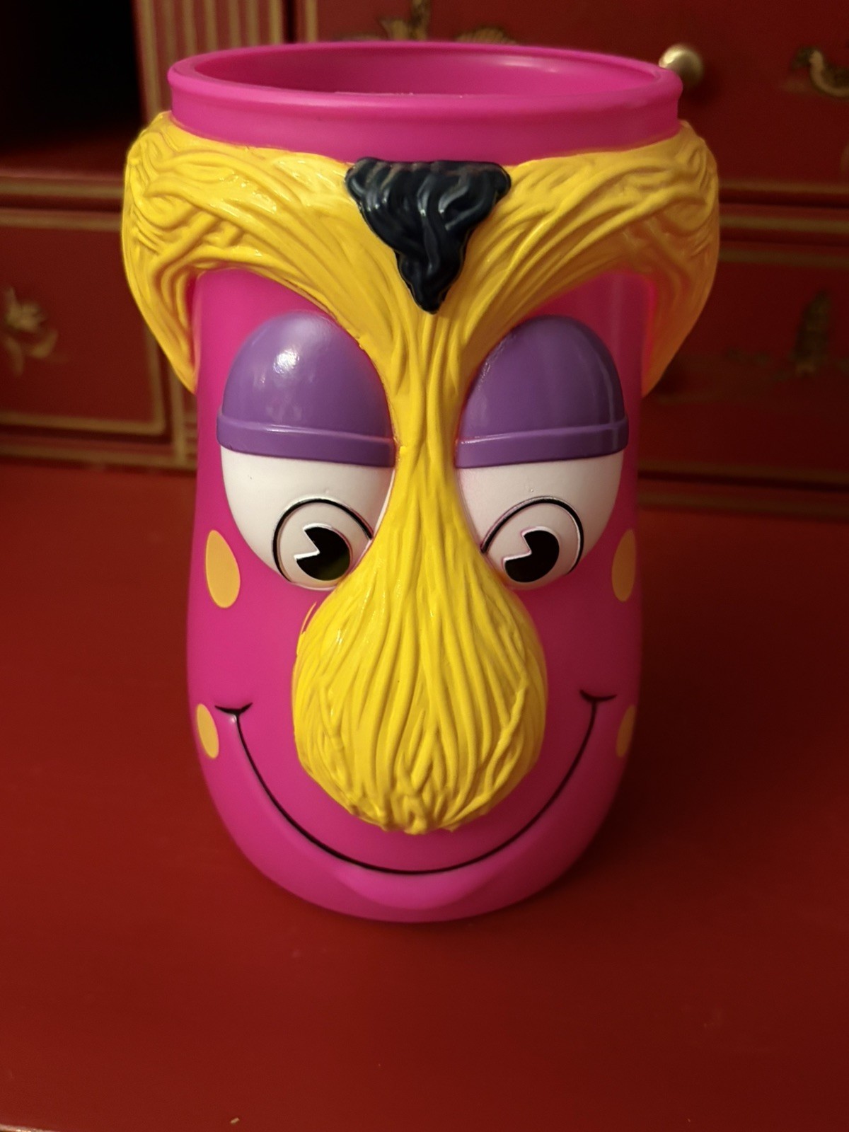 Vintage Cleveland Indians Slider Mascot 3D Sculpted Plastic Souvenir Mug Cup Vintage Cleveland Indians Slider Mascot 3D Sculpted Plastic Souvenir Mug Cup