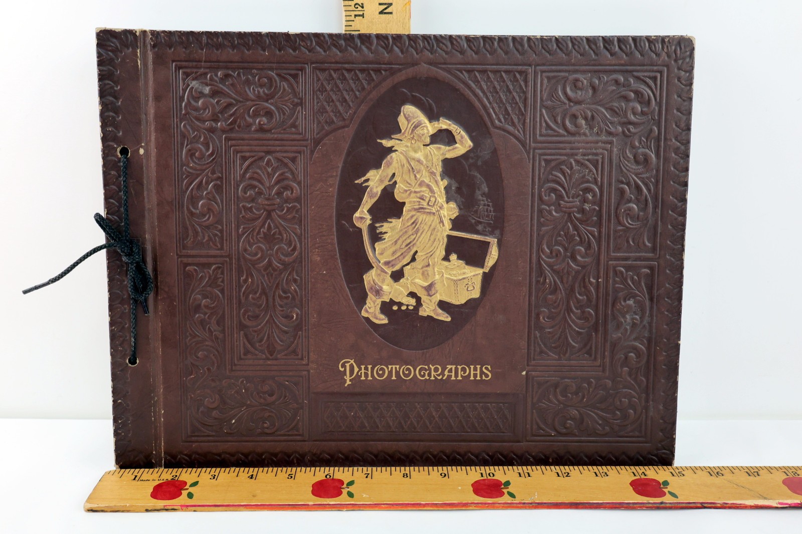 VTG Harlich Scrapbook Pirate Photo Album Embossed Leatherette 40 Pages-Unused