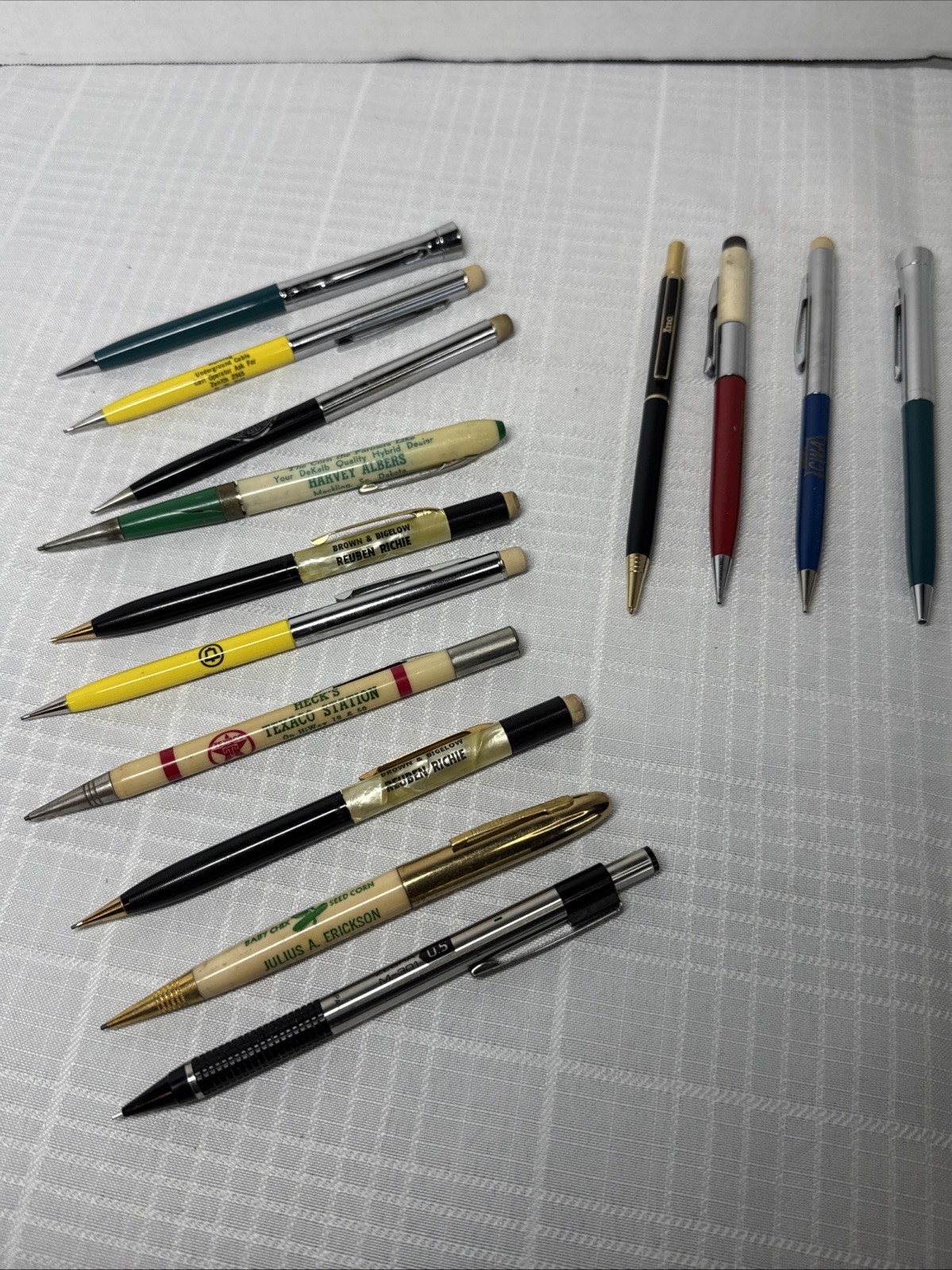 14 Vintage Advertising Mechanical Pencils Bell System CWA Texaco Corn Farmers + 14 Vintage Advertising Mechanical Pencils Bell System CWA Texaco Corn Farmers +