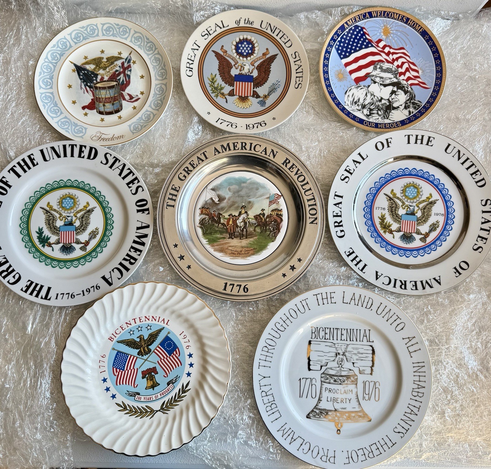 Vintage 1976 USA Bicentennial Collector Plates Lot of 8 Avon Wedgwood