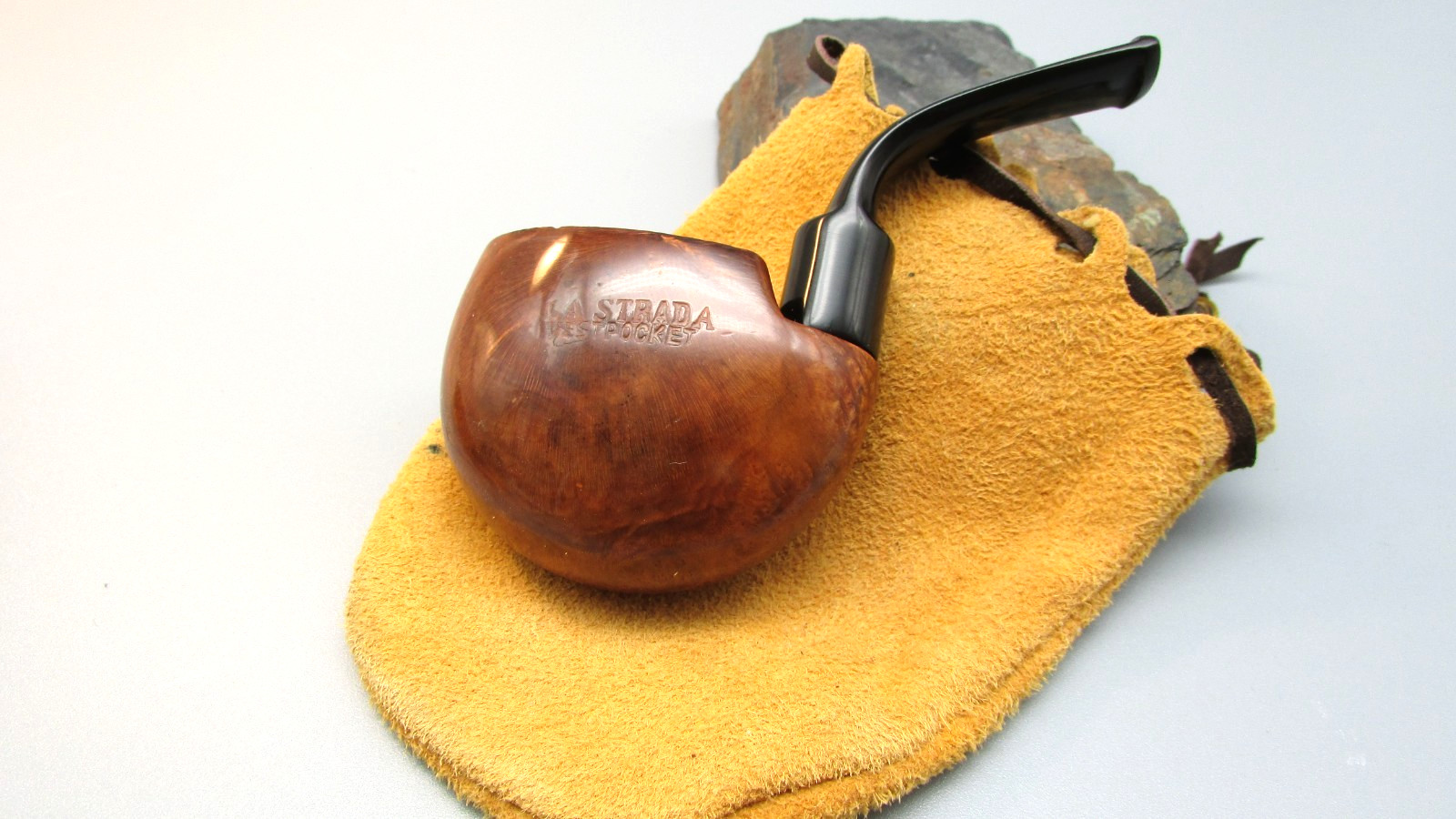 Vintage La Strada Vest Pocket Tobacco Pipe Nice Little Pocket Pipe Fits in Pouch