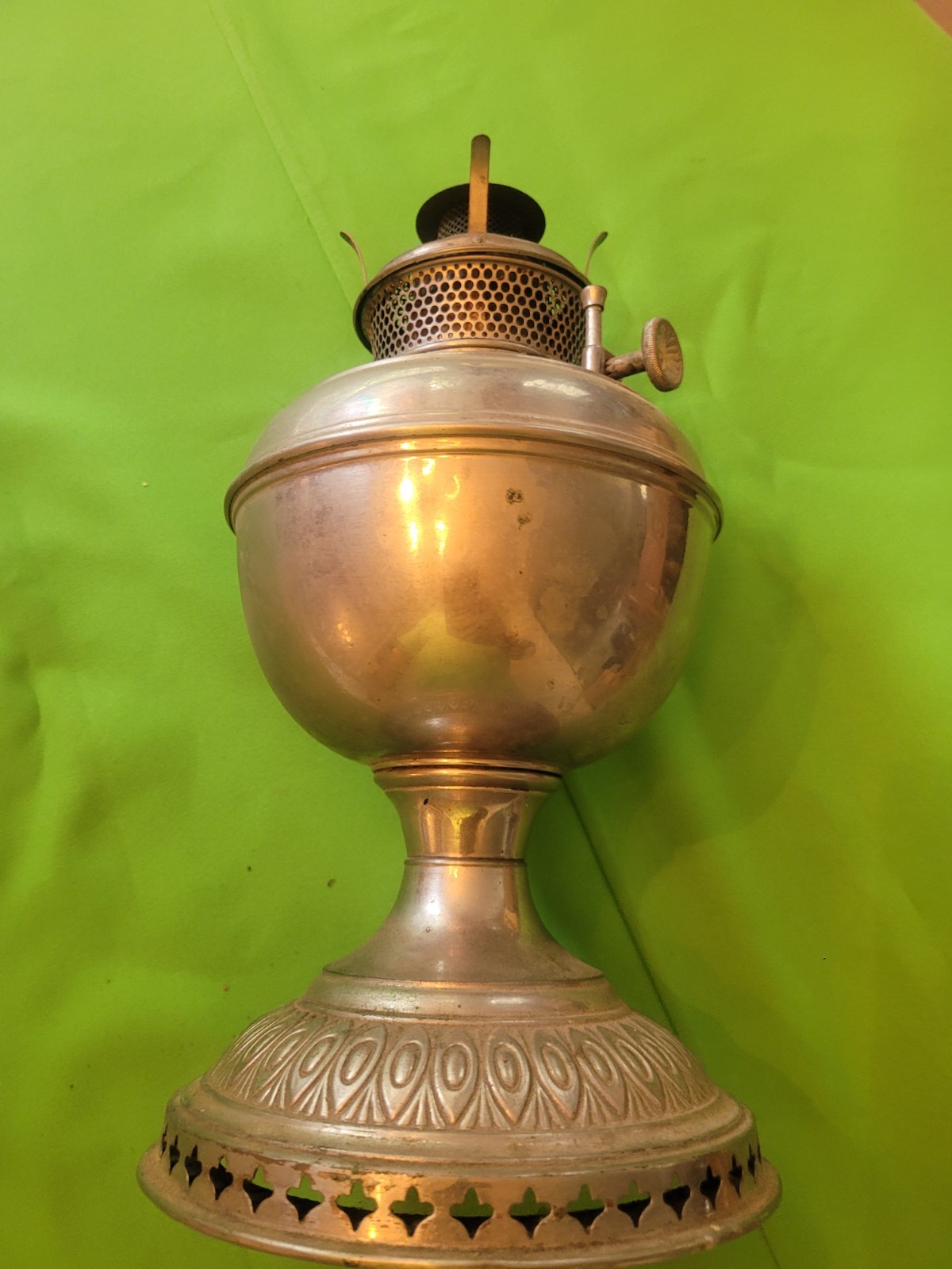 Antique B&H Bradley & Hubbard Nickel Kerosene Oil Lamp Base With Burner Antique B&H Bradley & Hubbard Nickel Kerosene Oil Lamp Base With Burner